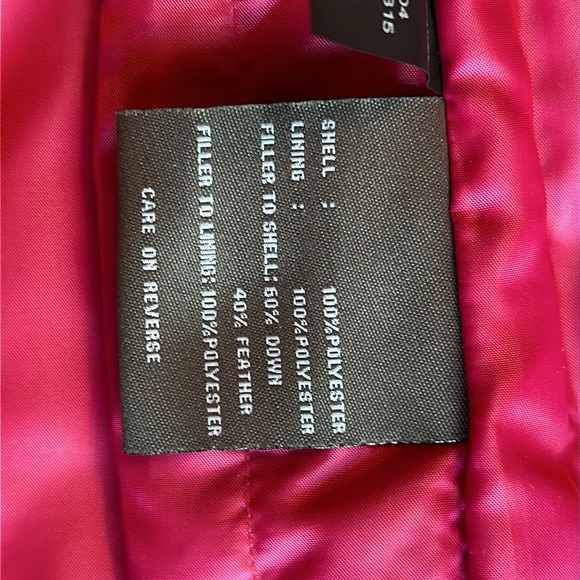 Reaction  by Kenneth Cole Women’s down vest  slightly puffer XL. NWT - Picture 9 of 9